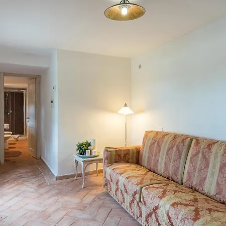 Casale 6, Emma Villa *